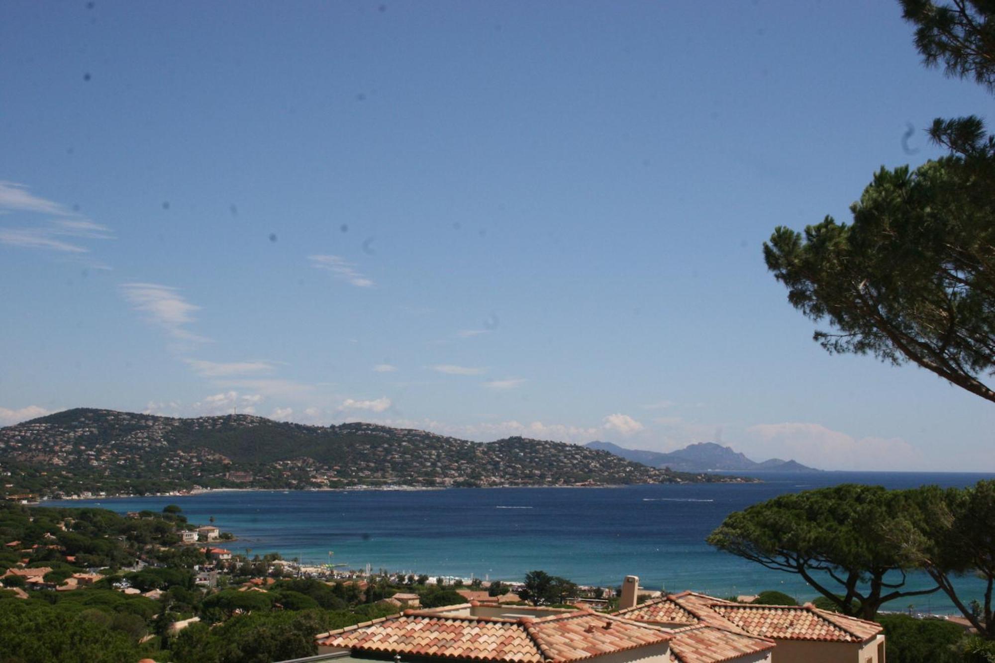 Villa Maison Elegante A Sainte Maxime Avec Vue Sur La Mer Exterior foto